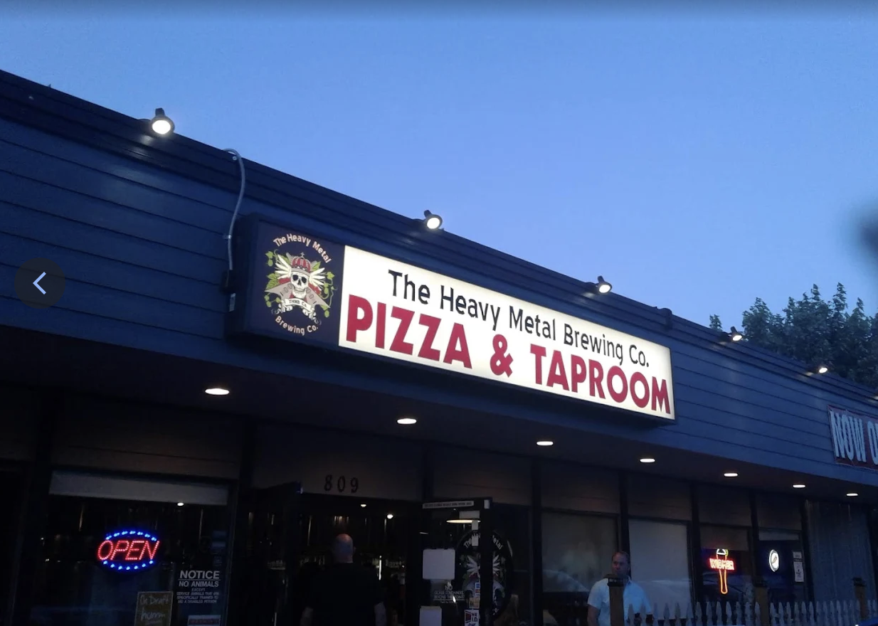 heavy metal pizza and explorer brewing vancouver wa